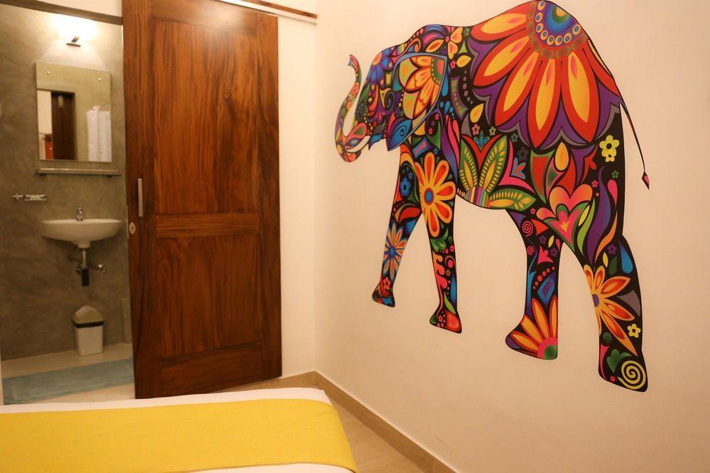 City Beds - The Regent Colombo Exterior photo